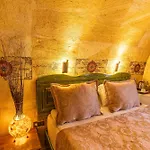 Walnut House Gasthof 4*