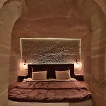 Walnut House בית הארחה 4*