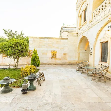 Walnut House Гостевой дом 4*