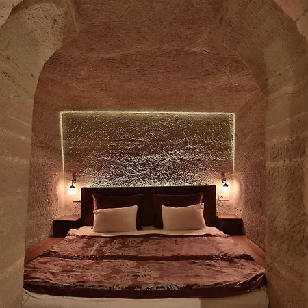 Walnut House בית הארחה 4*