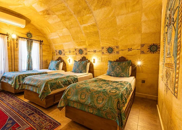 בית הארחה Walnut House 4*